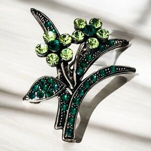 Green Crystal Flower Brooch